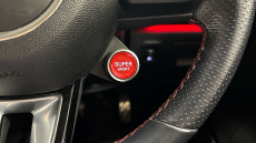 MG Hs 1.5 T-GDI Exclusive 5dr DCT Petrol Hatchback